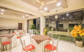 Yogi Palace 3*